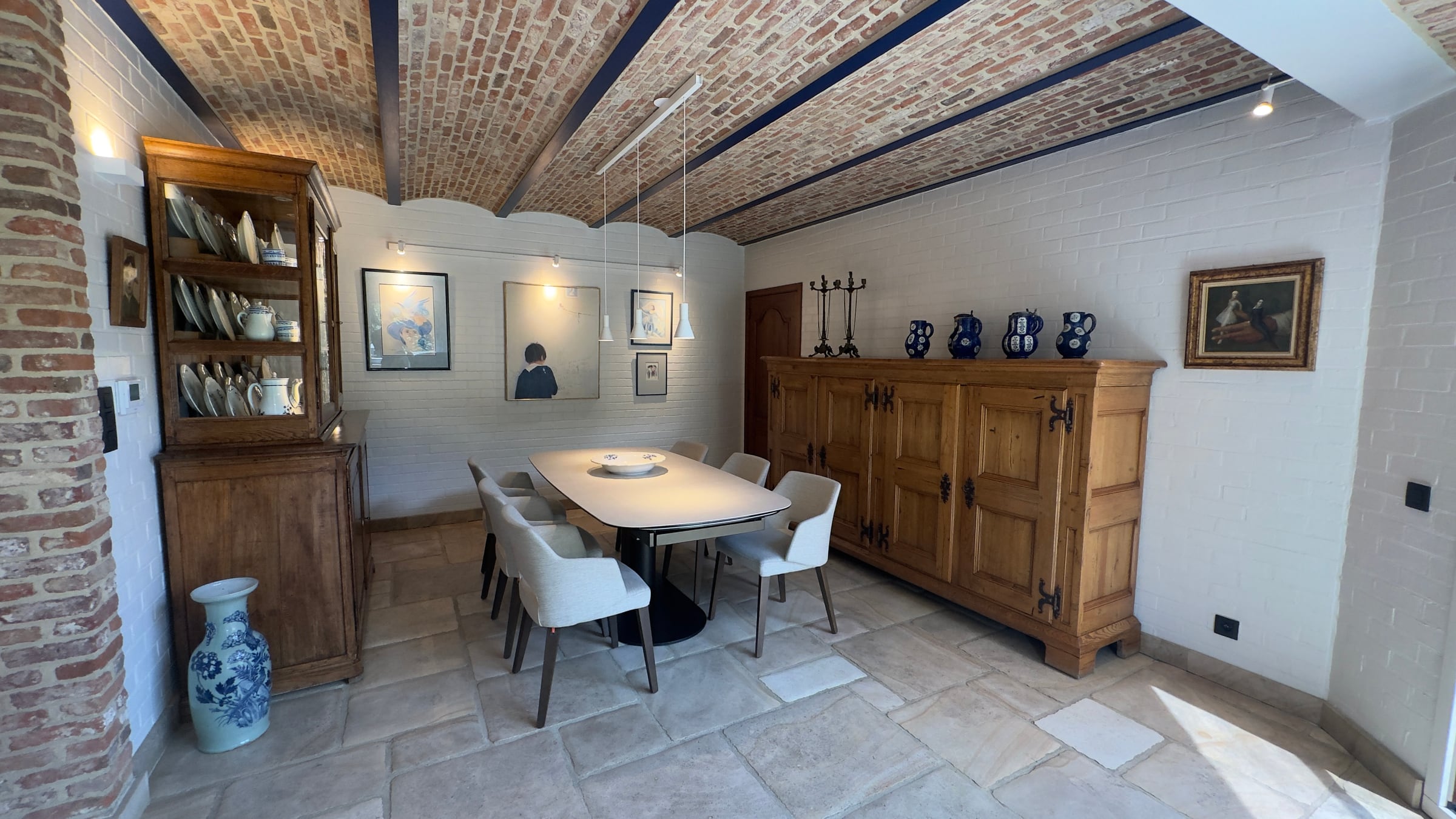 Stijlvol premium interieur met warme materialen